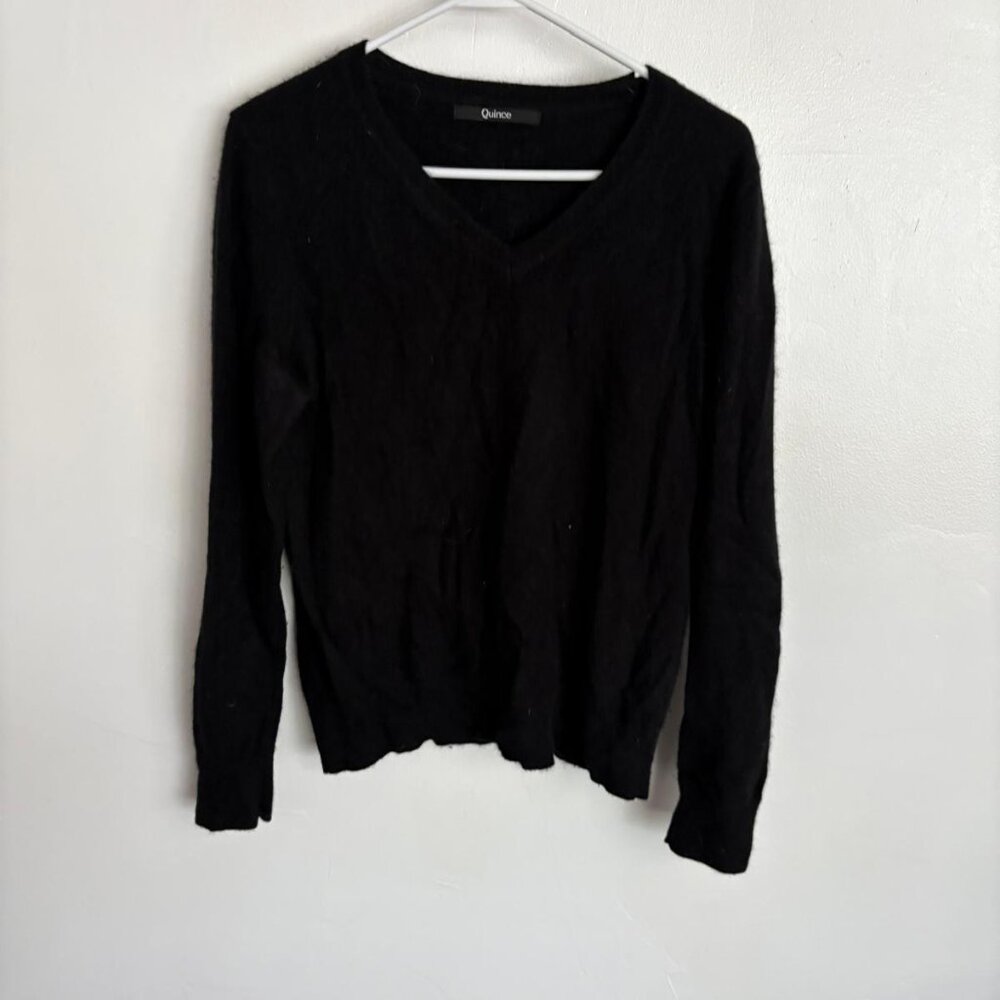 Black 100% Cashmere V Neck Sweater